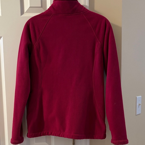 The North Face Women's Fleece Jacket - Deep Pink - Picture 2 of 3